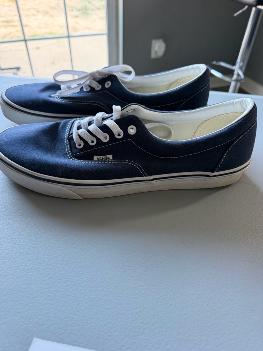 Vans Canvas Low-Top Sneakers - Dark Blue & White